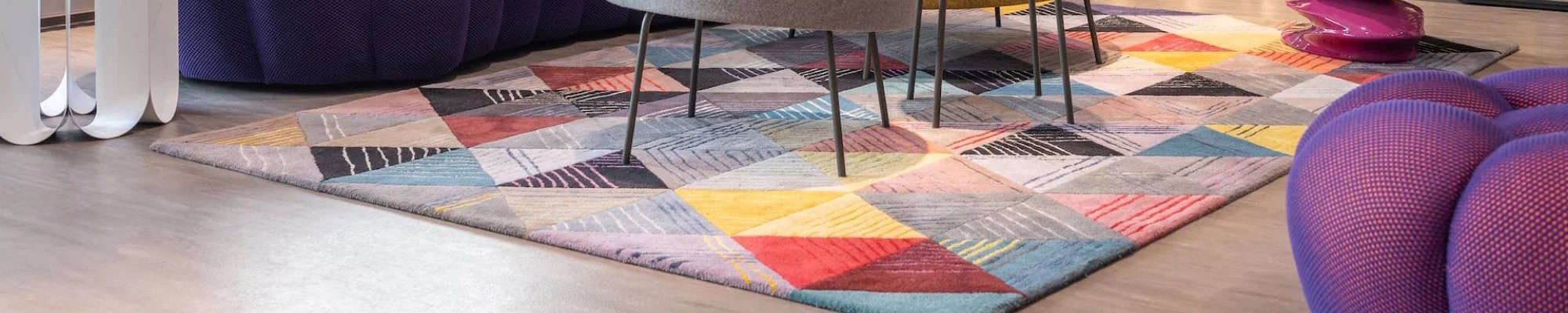 bright color carpet in ultra modern living room in the Lansing-East Lansing Area | American Flooring |