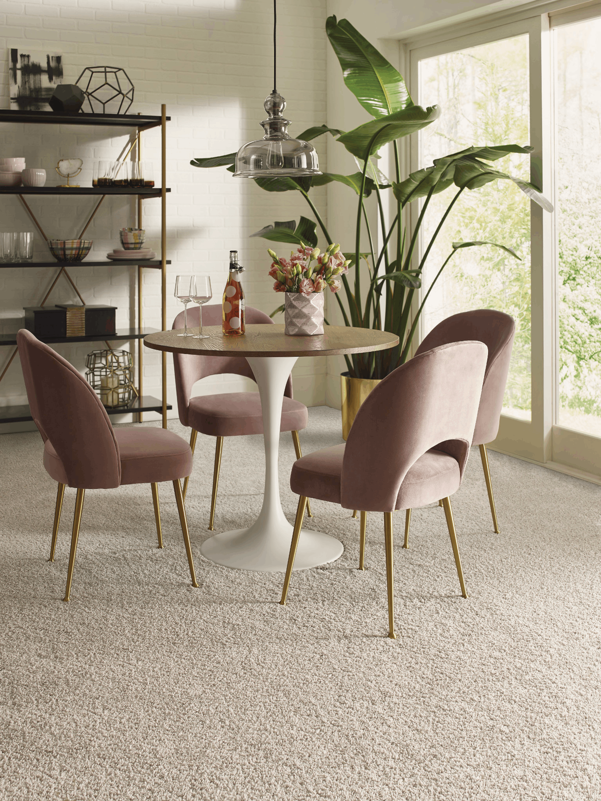 Carpet-American-Flooring-HGTV-Gallery-Images-13-(Rich Opulence-CCS88-00106-DiningRoom-Vertical)
