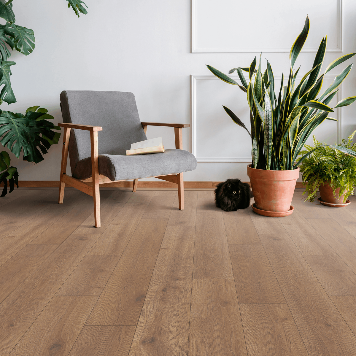 LVP-American-Flooring-HGTV-Gallery-Images-2-(VV675-04016-LIFESTYLE)