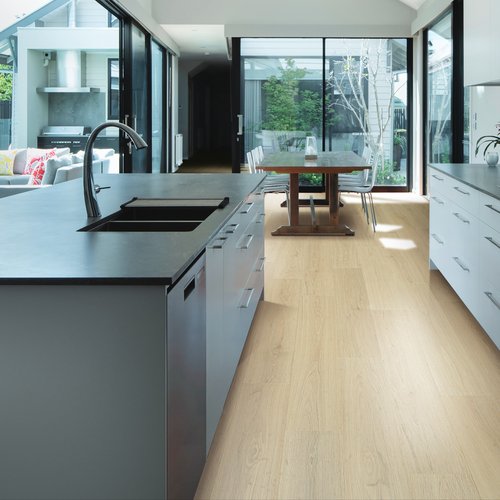 American-Flooring-HGTV-LVP-Gallery-sept2025-7